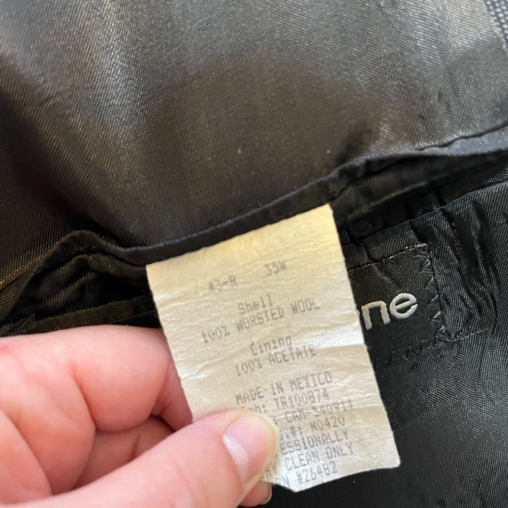 Gray Claiborne Men’s Suit- Size 35